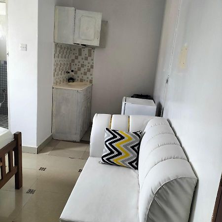Luxurious Studio Apartments Mombasa Exterior photo