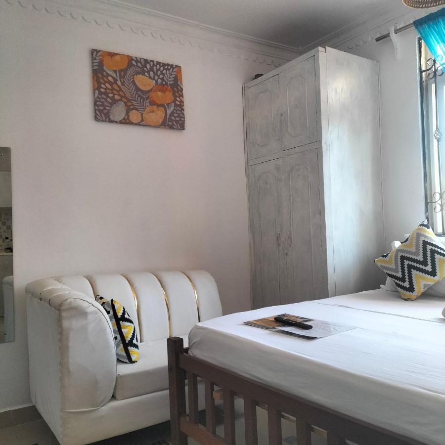 Luxurious Studio Apartments Mombasa Exterior photo