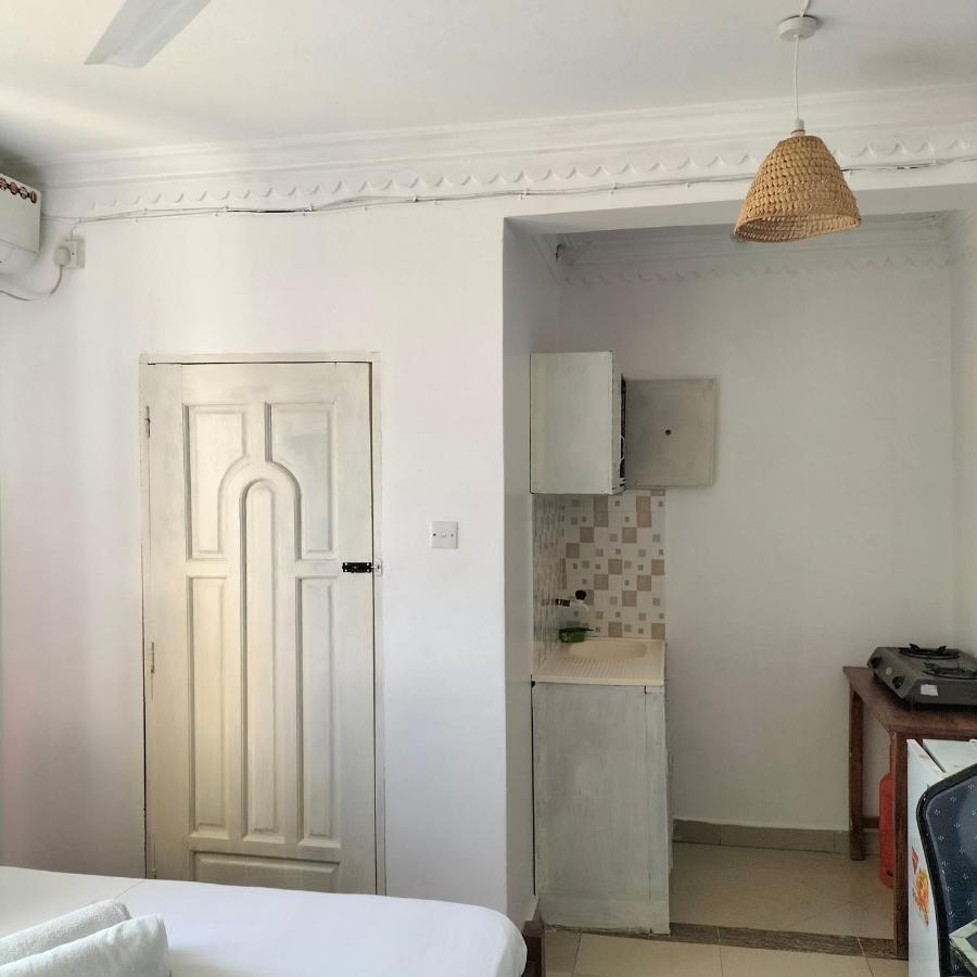Luxurious Studio Apartments Mombasa Exterior photo