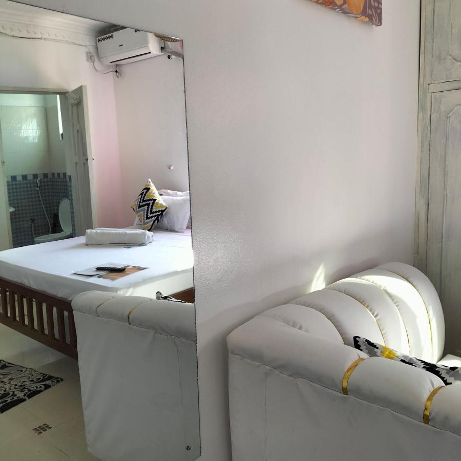Luxurious Studio Apartments Mombasa Exterior photo