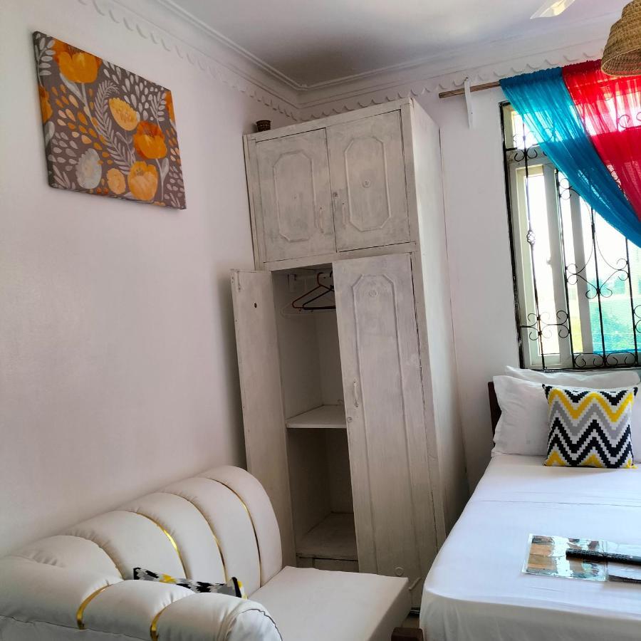 Luxurious Studio Apartments Mombasa Exterior photo
