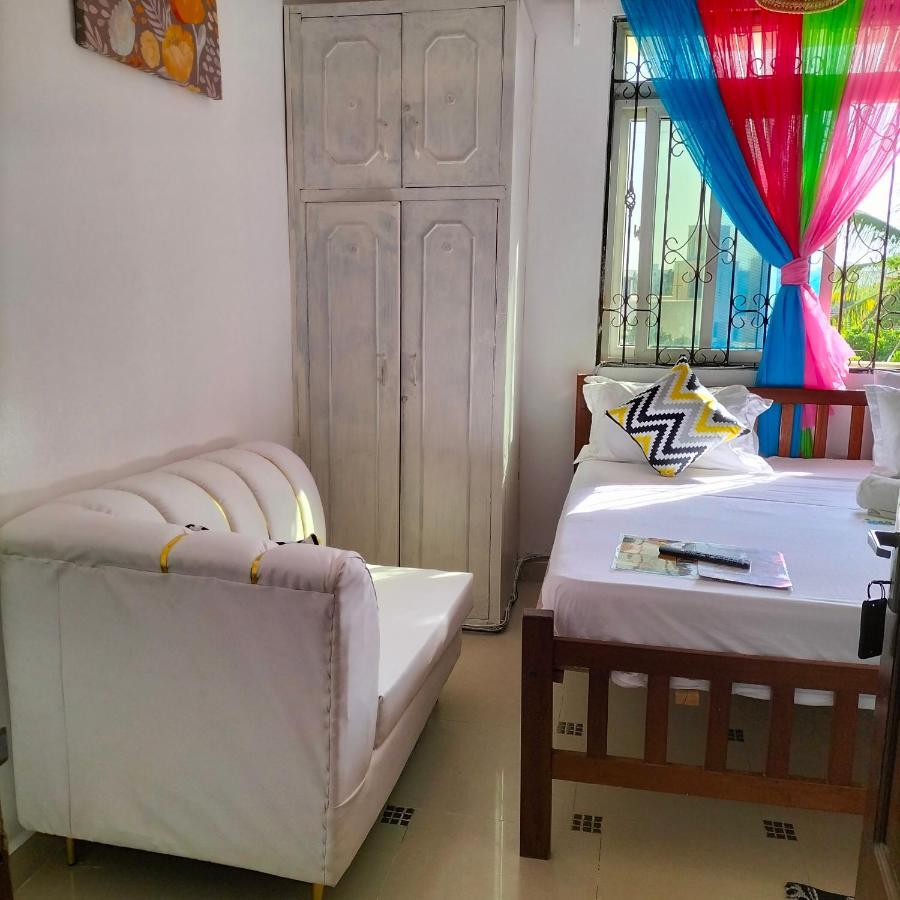 Luxurious Studio Apartments Mombasa Exterior photo