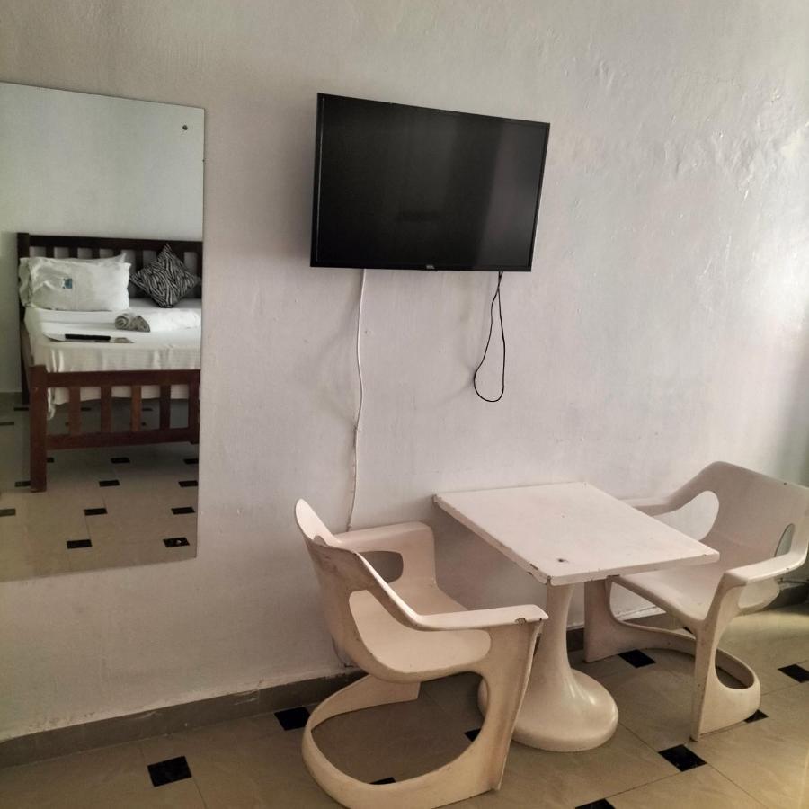 Luxurious Studio Apartments Mombasa Exterior photo