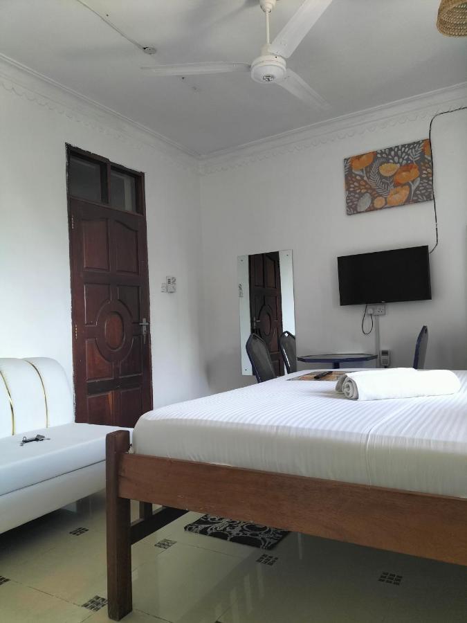 Luxurious Studio Apartments Mombasa Exterior photo